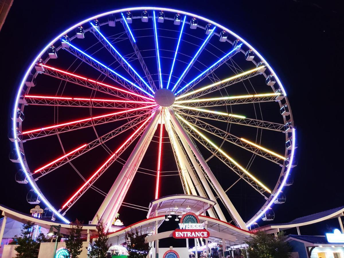 Red Oak Ridge, Hot Tub, Pool Table, Wifi, 1089 Free Tickets Each Paid Day, Dollywood And More Sevierville Εξωτερικό φωτογραφία