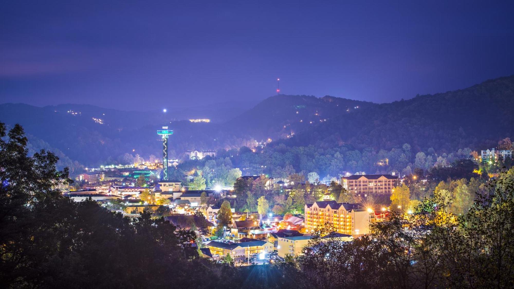 Red Oak Ridge, Hot Tub, Pool Table, Wifi, 1089 Free Tickets Each Paid Day, Dollywood And More Sevierville Εξωτερικό φωτογραφία